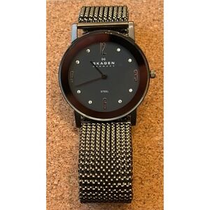 NWOT Skagen Denmark Women's Slim Quartz Watch Gunmetal Mesh Steel 39LMSM1